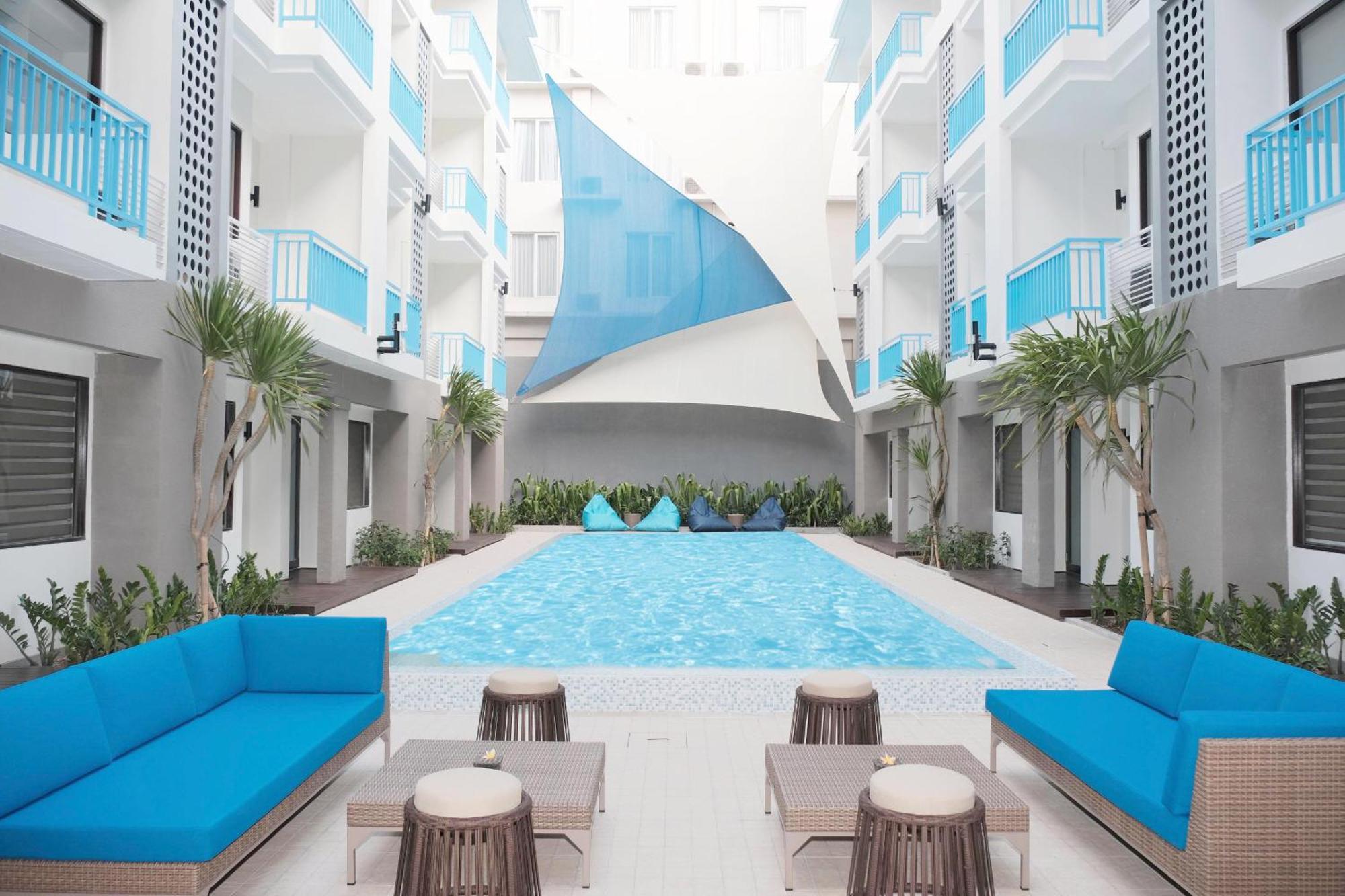Bloo Bali Hotel Kuta  Exterior photo