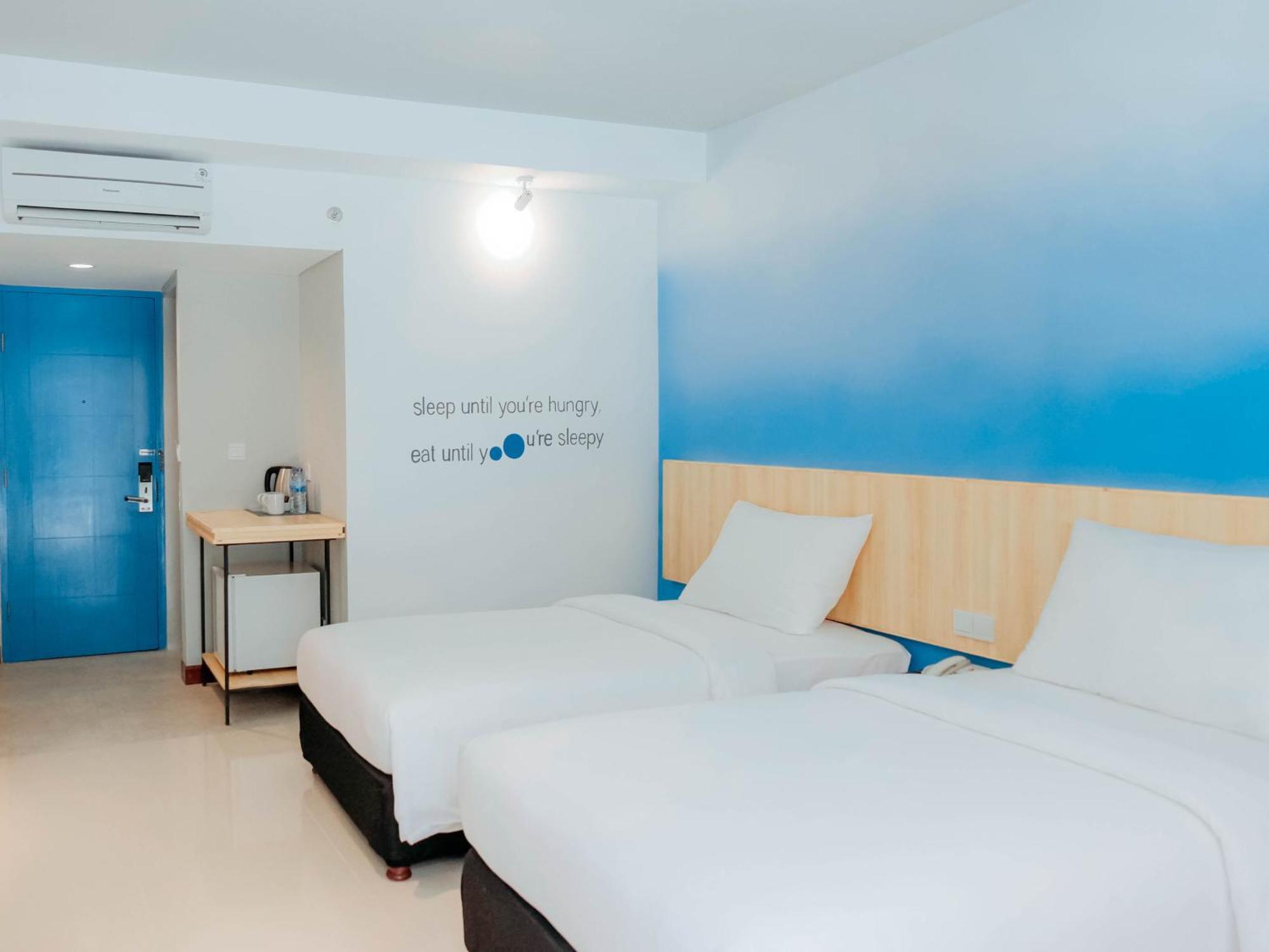Bloo Bali Hotel Kuta  Exterior photo